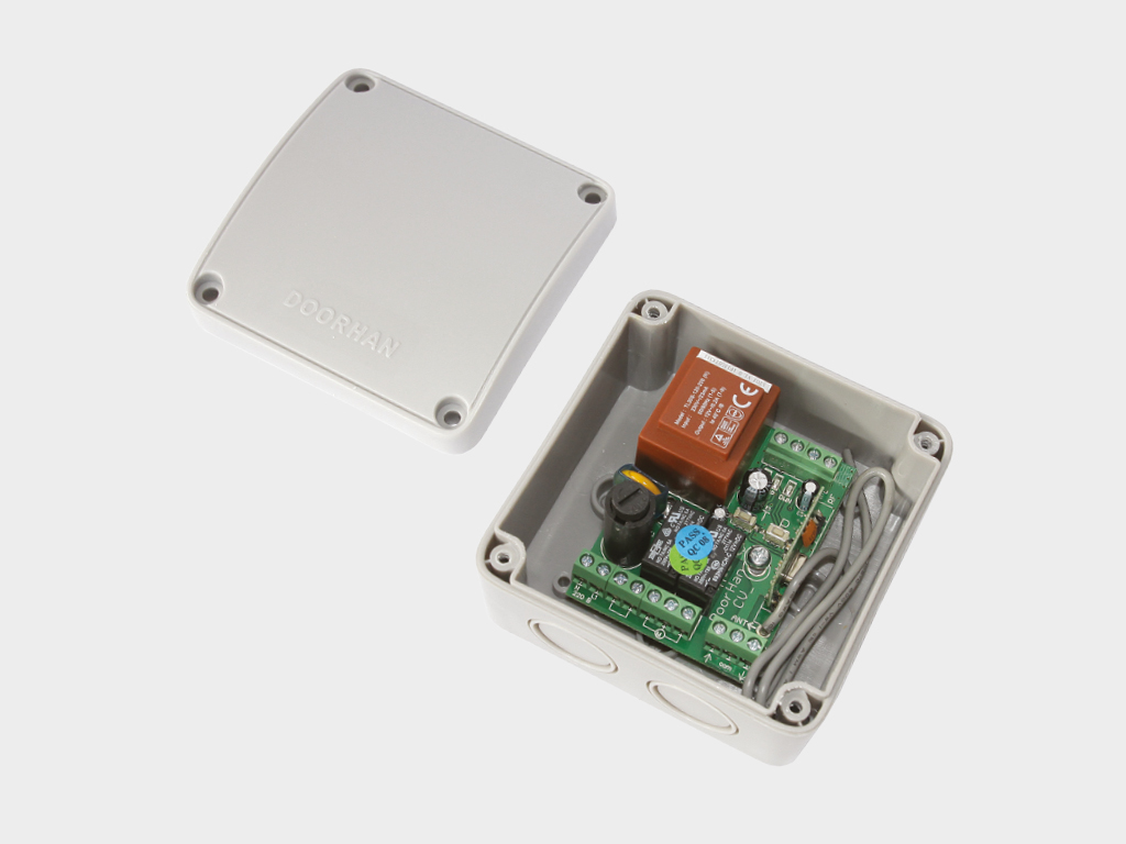 CV01 boshqaruv bloki, bir yoki bir nechta ro‘lstavnalarni masofadan boshqarish imkonini yaratish uchun.